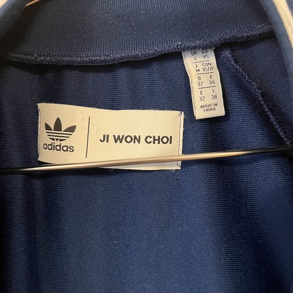 Adidas Jin Won Choi Women's Navy Blue Jacket. XS - Picture 8 of 11